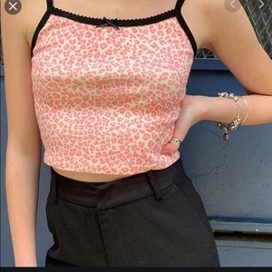Pink leopard brandy Melville tank top!